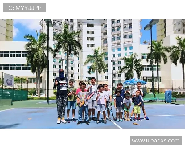 深圳网球队防反战术解析：深度剖析网球竞技中的策略与技巧